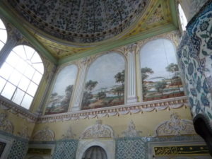 istanbul harem apartment of the queen mother wall