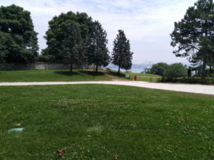 istanbul topkapi palace first courtyard