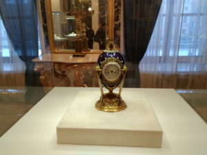 faberge museum cockerel easter egg clock