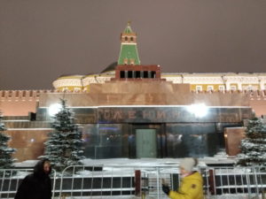 red square lenin's mausoleum