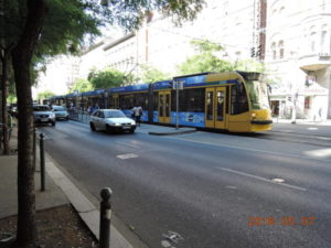tram stop wesselenyi erzsebet
