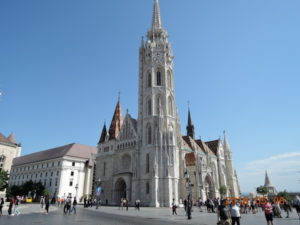 buda castle hill matthias church