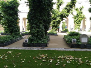 budapest great synagogue jewish cemetery near
