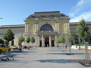 budapest keleti railway station thokoly avenue entrance exterior