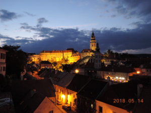 cesky krumlov view from seminarni garden far night