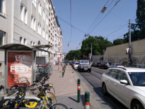 vienna tram belvedere palace