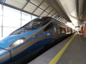 krakow glowny train station eip exterior