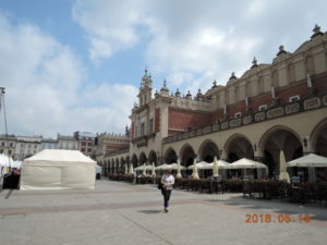krakow old town cloth hall exterior diagonally