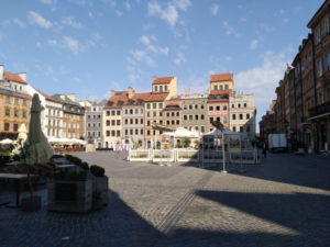 warsaw old town market square far