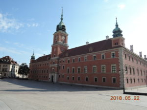 warsaw royal castle exterior diagonally
