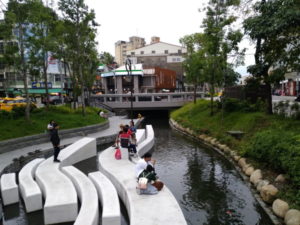 taichung liuchan canal waterfront 2