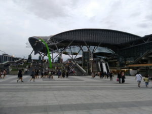 taichung station far