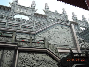 sun moon lake wenwu temple ling xing gate