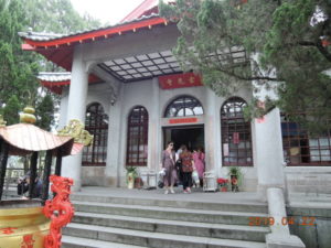 sun moon lake xuanguang temple exterior