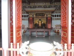 taichung confucious temple main shrine room