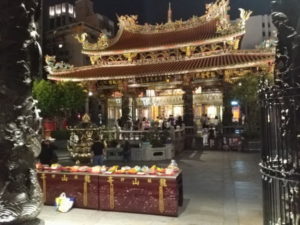 taipei longshan temple main hall