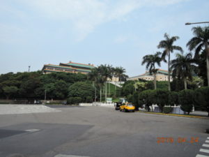 taipei national palace museum entrance