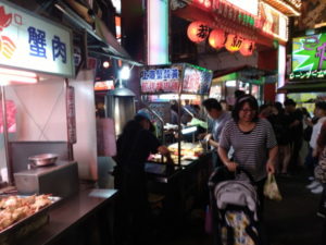 taipei raohe street night market wu dalang pepper bun exterior