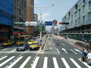 taipei sightseeing bus sun yat sen memorial hall station