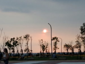 tamsui view from riverside park1