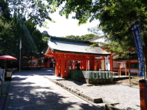 kumano-hayatama-taisha-entrance