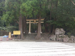 nachi-no-taki-torii