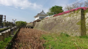 tsurumaru castle ruins