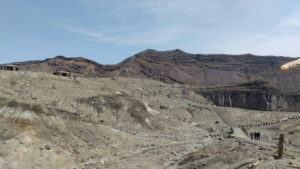 aso nakadake crater1