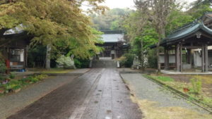 hirose shrine haiden1