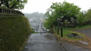 hirose shrine view front steps
