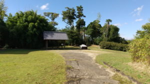 ruins of shozui castle earthworks