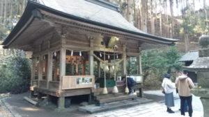 kamishikimikumanoza shrine honden