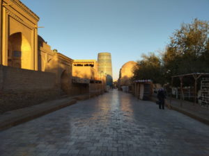 itchan kala main street morning