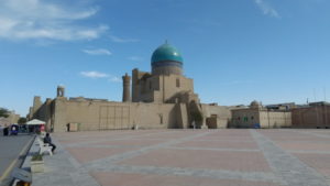 kalyan mosque behind