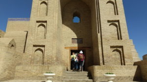 mausoleum of pahlavan mahmud entrance