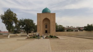 bibi-khanum mausoleum far