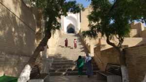 shakhi zinda steps