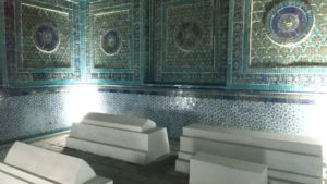 shodimulk oqo mausoleum inside1