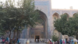 ulugbek madrasah courtyard1