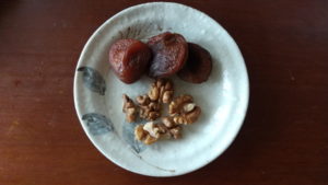 chorusu bazaar dried fruit