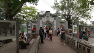 ngoc son temple suzuridai