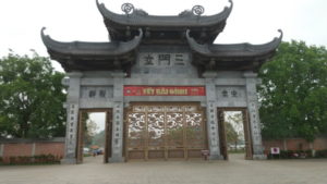 bai dinh pagoda three internal gates