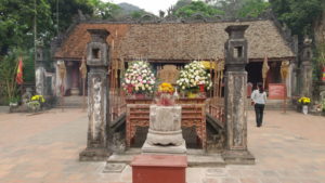 dinh tien hoang king temple main hall exterior