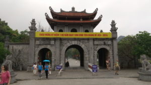 hoa lu ancient capital main gate