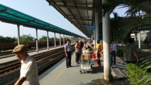 ninh binh railway station platform