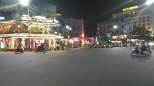 hue hanoi street roundabout