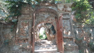 marble mountain gate