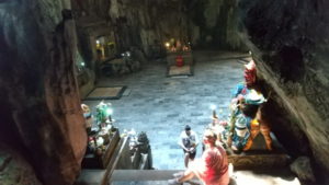 marble mountain huyen khong cave1