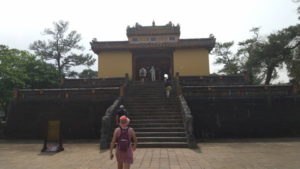 tomb of minh man stele pavilion