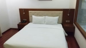 centre hotel bed